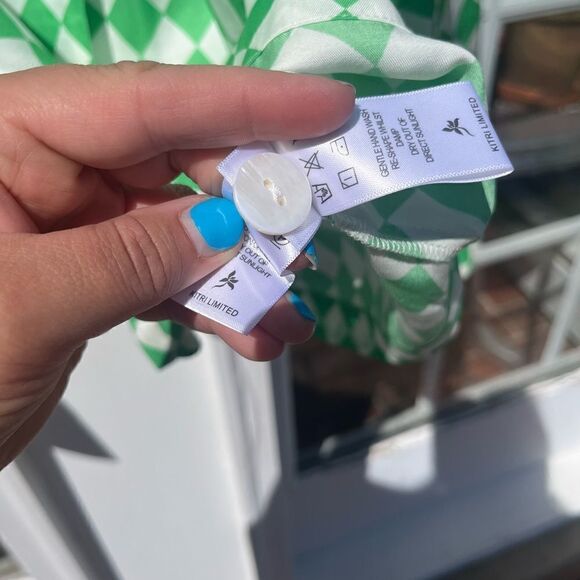 Kitri Adina Checked Button Down Shirt NWT - Picture 11 of 12